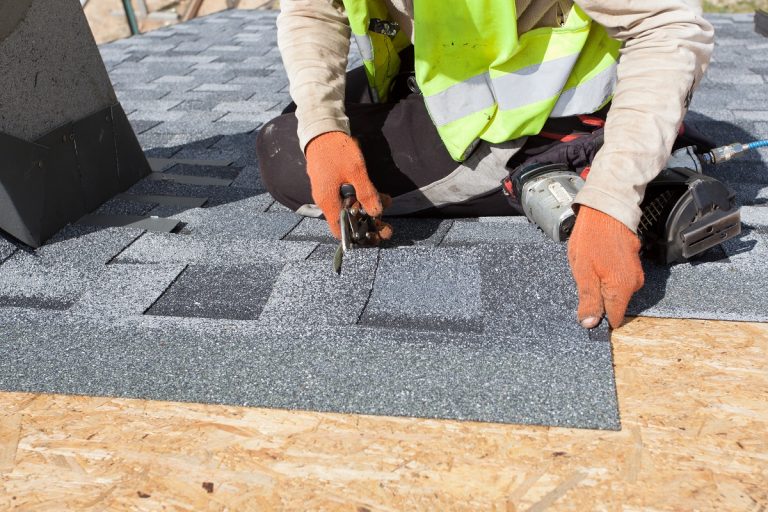 5 Best Roofing Materials to Choose in Canada | 2025 Guide