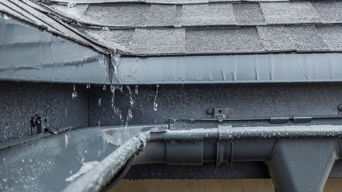 How do you fix a leaky gutter